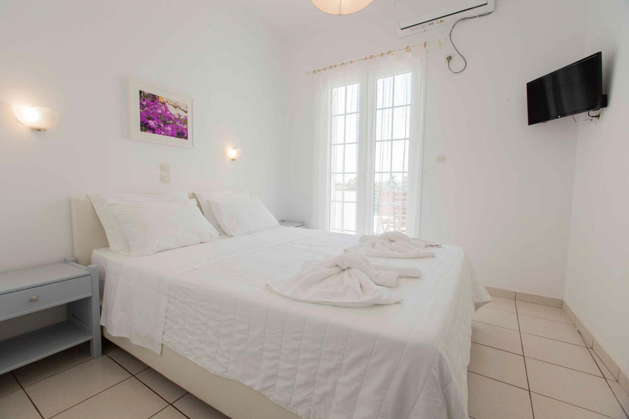 Kontogoni Rooms Elafonissos Exterior photo